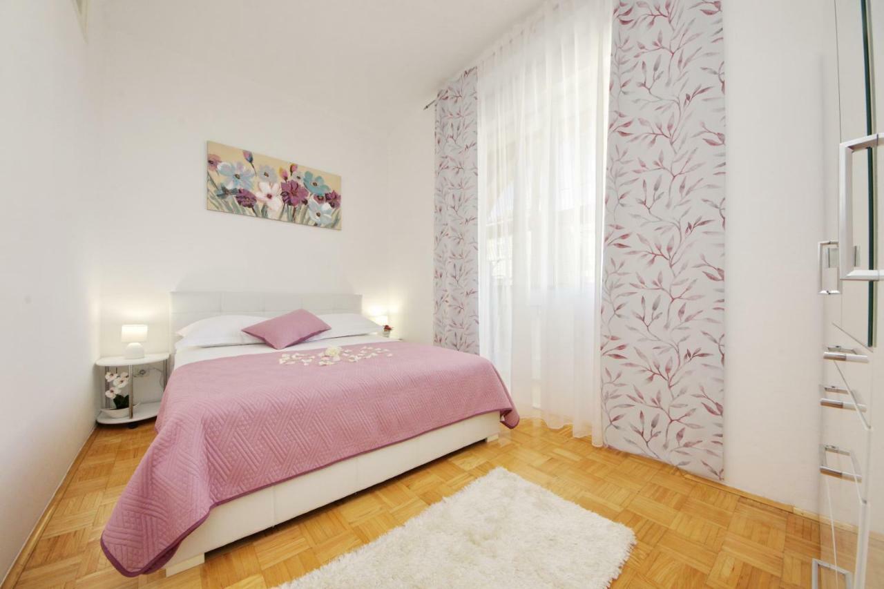 Apartment Paulin Zadar Exteriör bild