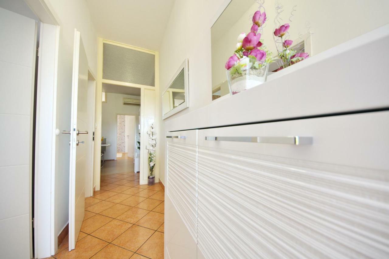 Apartment Paulin Zadar Exteriör bild